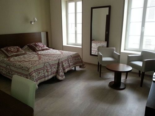 בית מלון כפרי Hostellerie De Cotignac