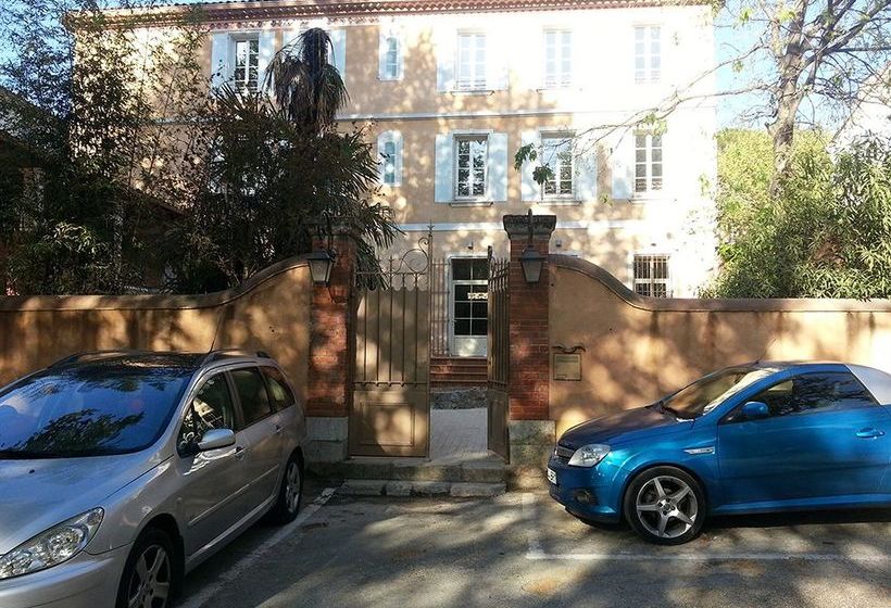 בית מלון כפרי Hostellerie De Cotignac