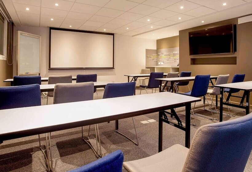 Отель Ibis Lima Reducto Miraflores