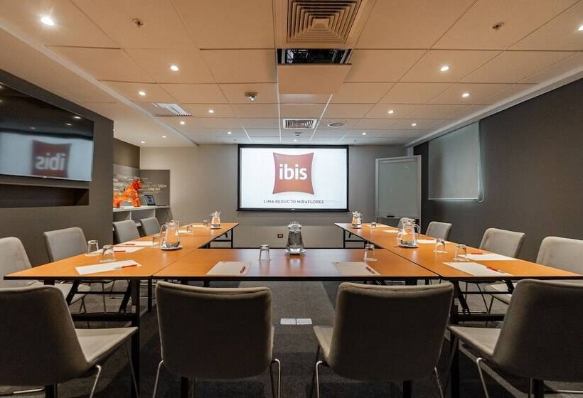 Отель Ibis Lima Reducto Miraflores