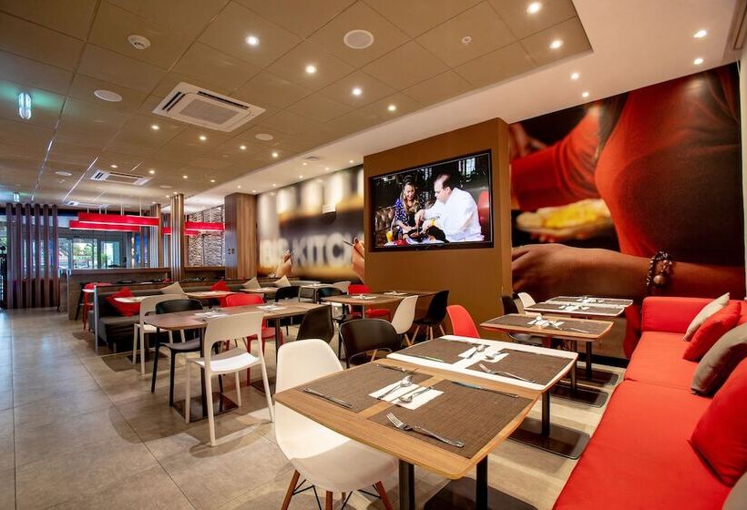 Отель Ibis Lima Reducto Miraflores