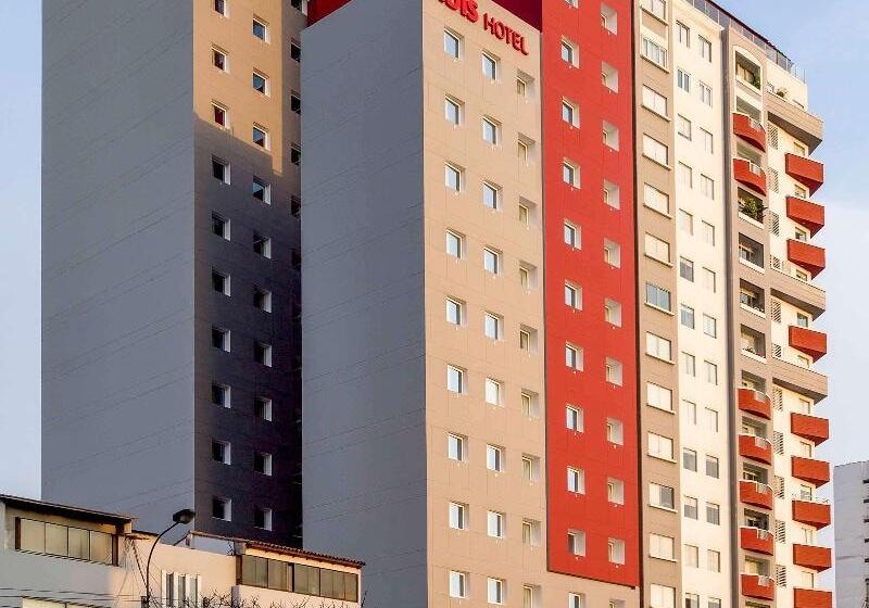 Отель Ibis Lima Reducto Miraflores