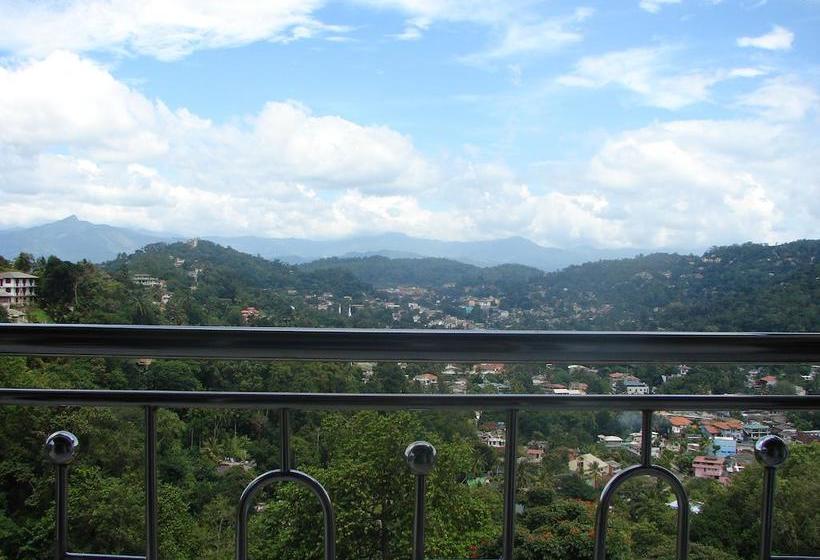 酒店 Kandyan Crown