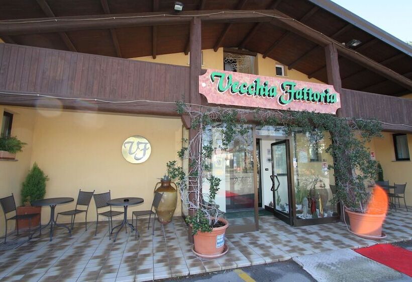 호텔 La Vecchia Fattoria