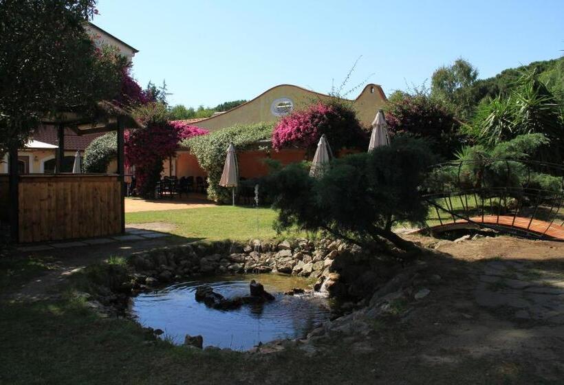 Отель Mediterraneo