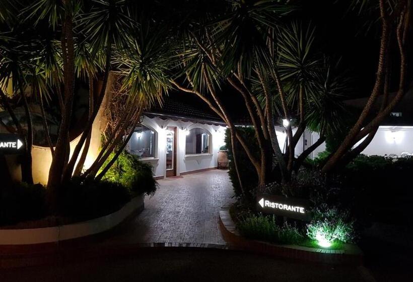 Отель Mediterraneo