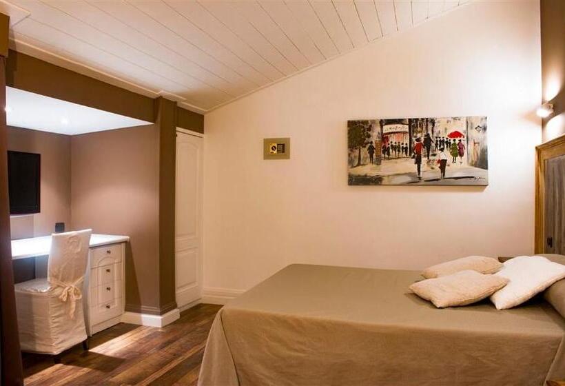 Отель Mediterraneo