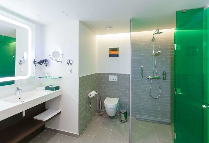 فندق Park Inn By Radisson Novokuznetsk