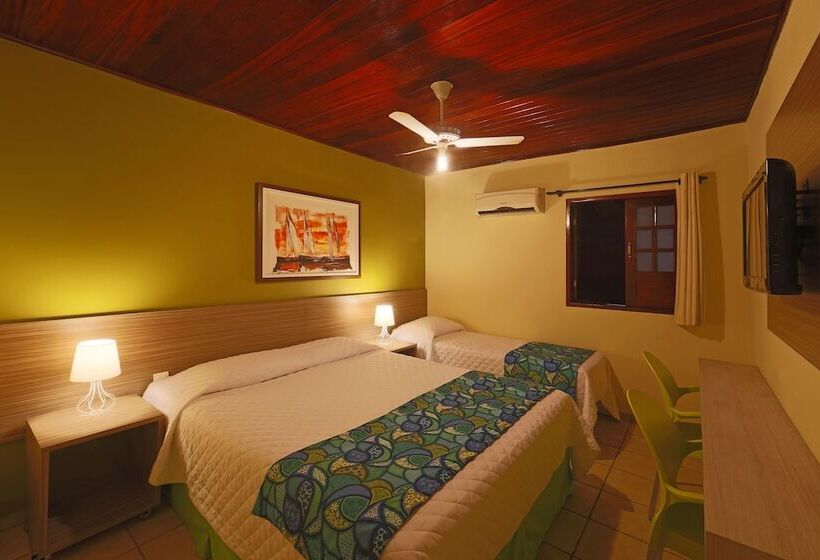 ホテル Pousada Casamar