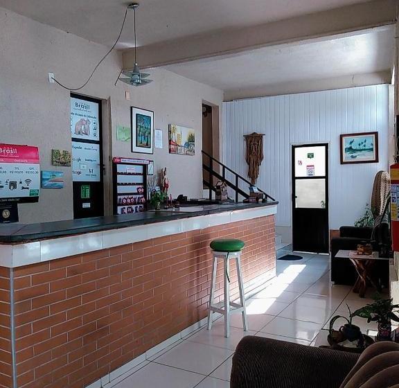 ホテル Pousada Maria Brasil