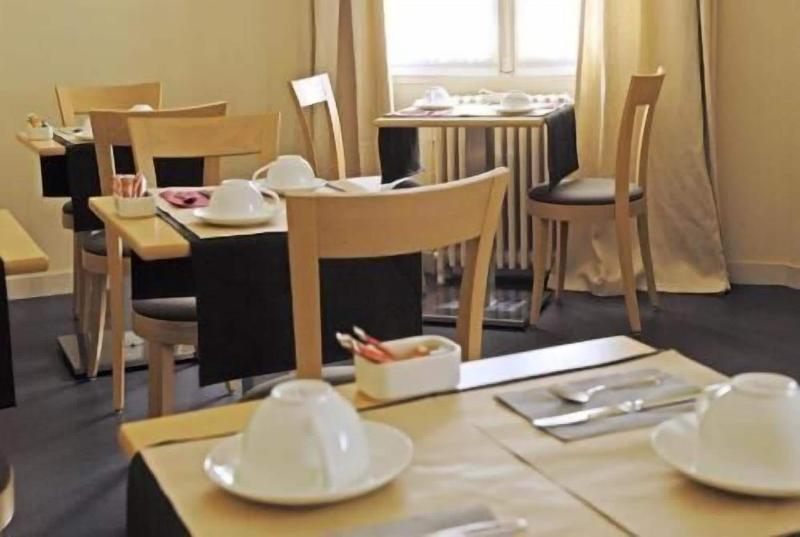 בית מלון כפרי Ronsard