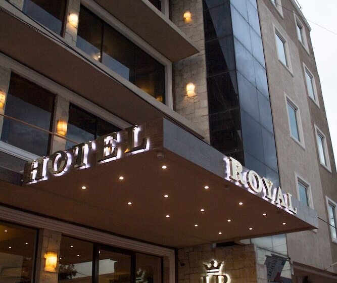 Отель Royal Inn