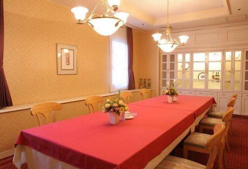 Отель Sakaide Grand