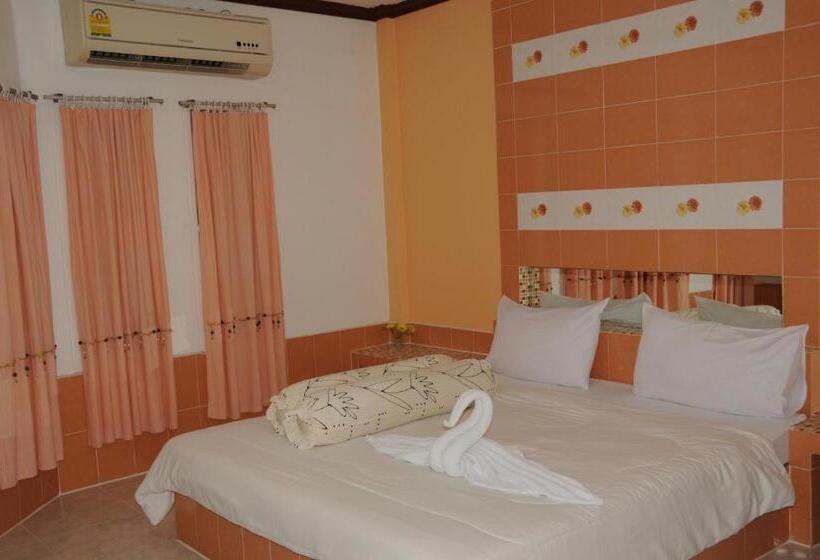 בית מלון כפרי Saraburi Garden Resort