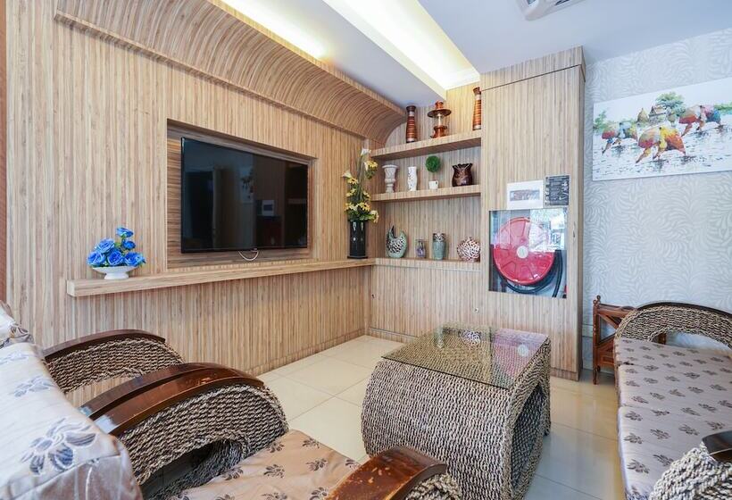 ホテル Sri Mutiara