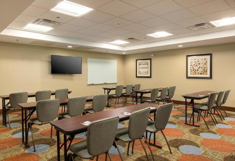 Отель Staybridge Suites Columbus Polaris, An Ihg