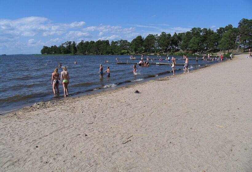 בית מלון כפרי Sundbyholms Slott