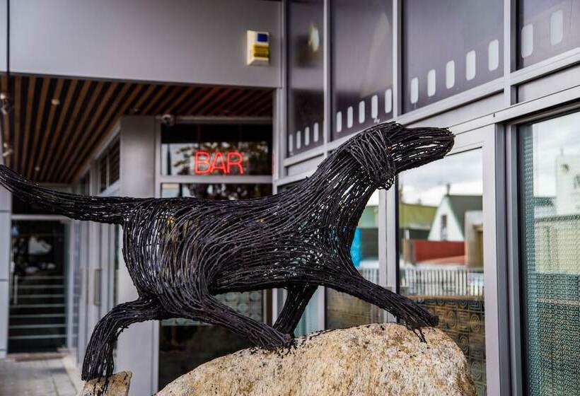 هتل The Cinema Suites