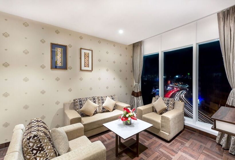 The Lotus Hotel Sameera