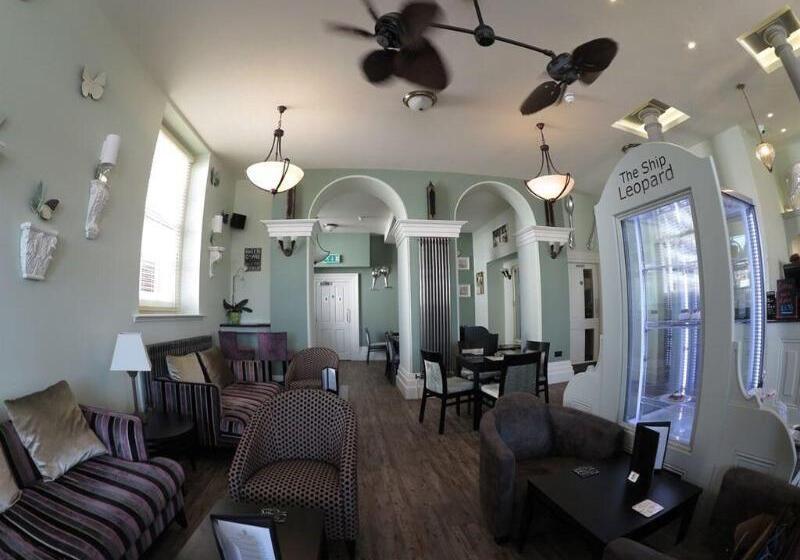 The Ship Leopard Hotel No Children