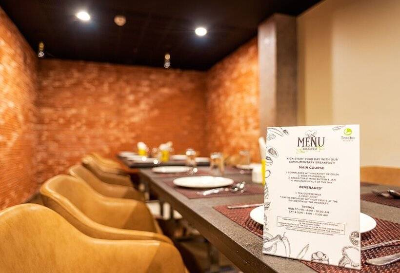 Отель Treebo Fourth Avenue