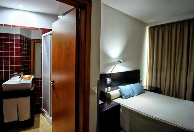 ホテル Vila Luena