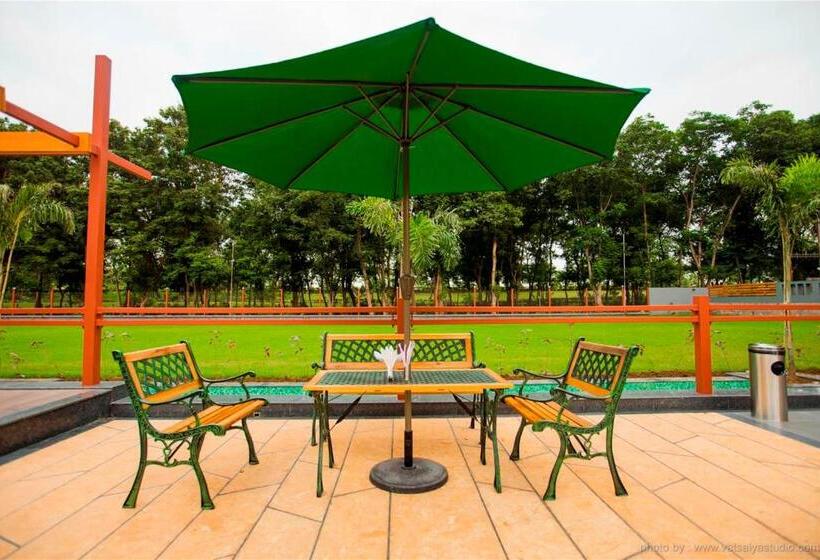 בית מלון כפרי Vits Shalimar Ankleshwar