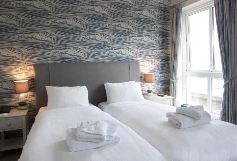 فندق The White Lodge