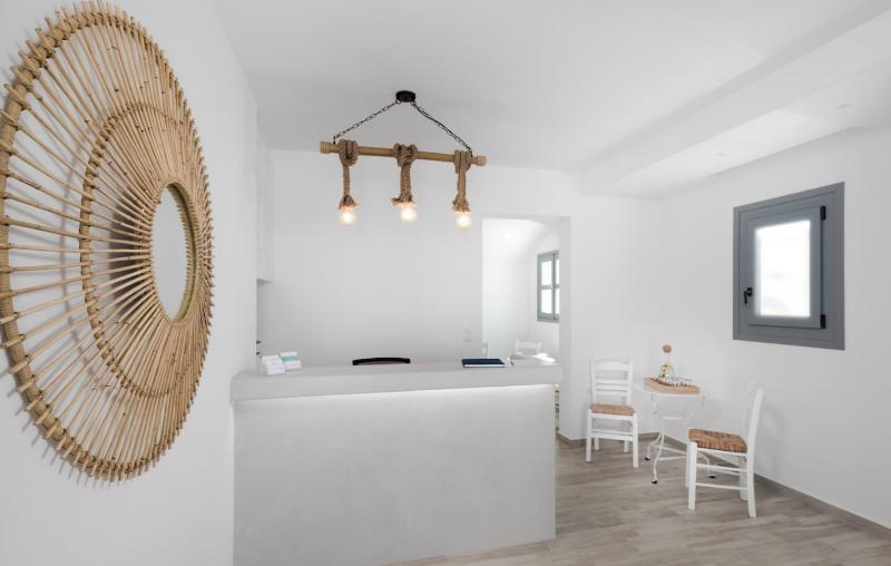 Iliada Suites Adults Only