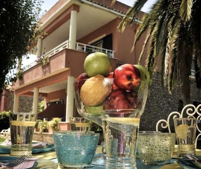 Kaloudis Studios & Apartments