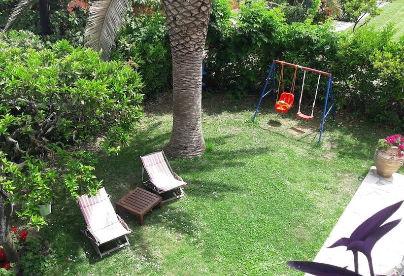 Kaloudis Studios & Apartments