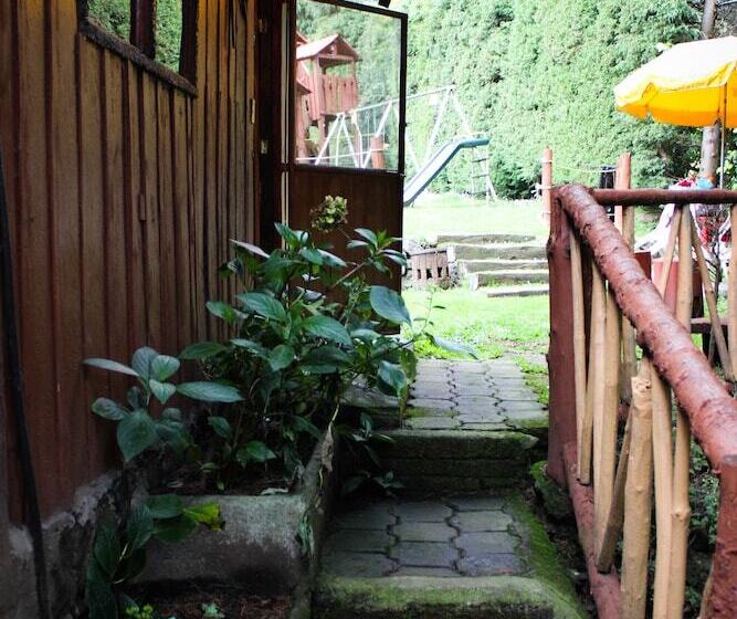 Los Vagones Cabañas Restaurante Bar