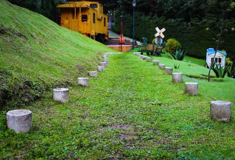 Los Vagones Cabañas Restaurante Bar