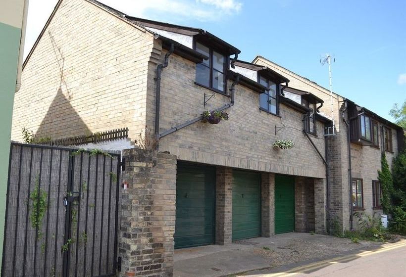 Orchard Cambridge Apartment