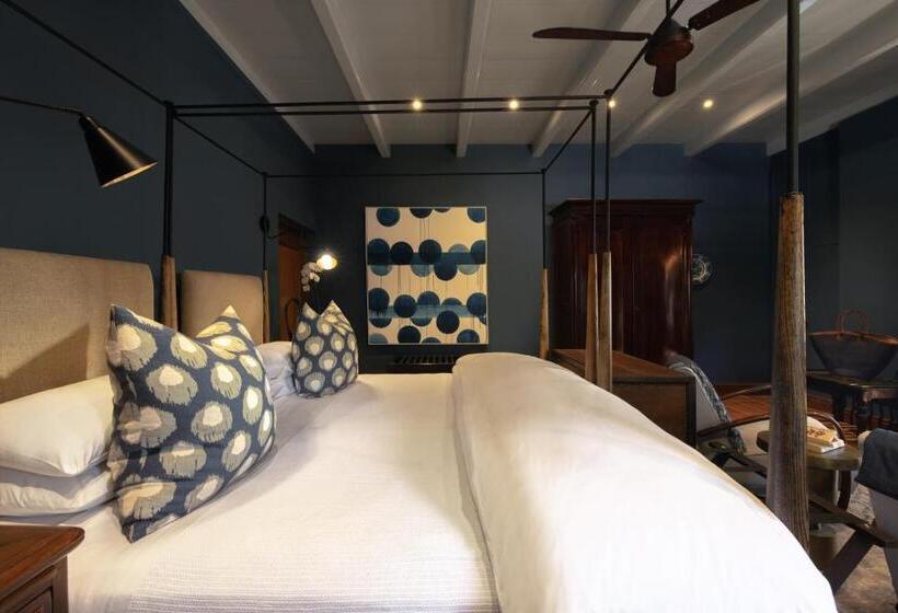 پانسیون Akademie Street Boutique