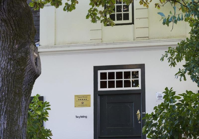 پانسیون Akademie Street Boutique