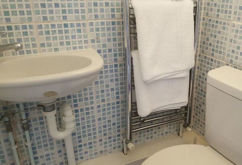 Пансион Albany Guest House