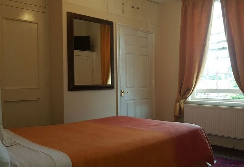 Пансион Albany Guest House