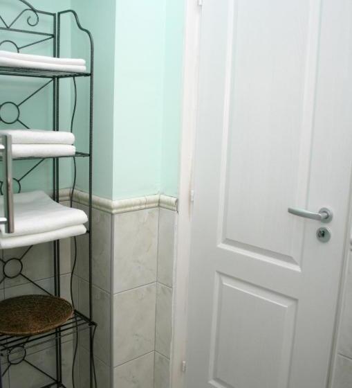 פנסיון Banica Apartments & Rooms