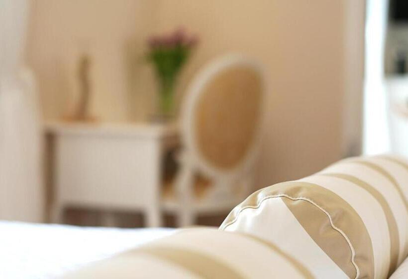 פנסיון Banica Apartments & Rooms