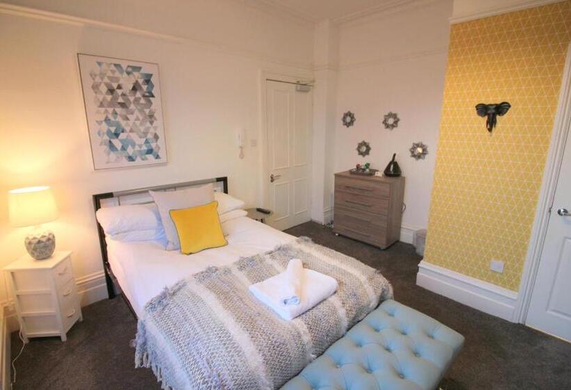 Пансион Cambridge City Rooms By Paymán Club