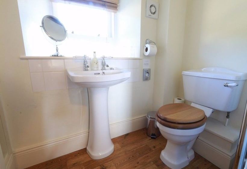 بنسيون Carraw Bed & Breakfast