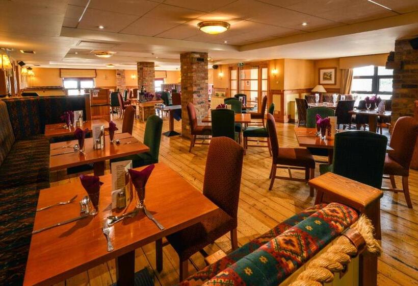 פנסיון Cromore Halt