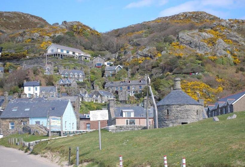 펜션 Crystal House