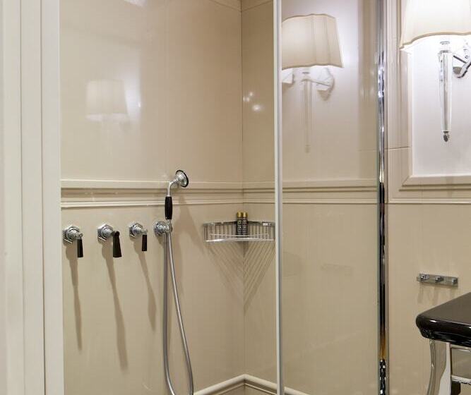 膳宿费 Luxury Duomo Rooms