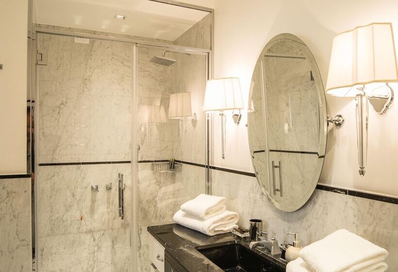 膳宿费 Luxury Duomo Rooms