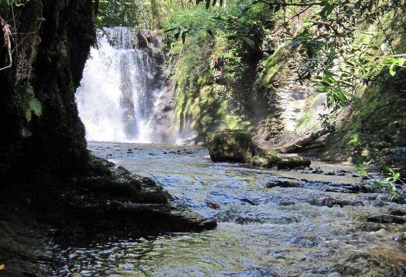 ペンション Glynhir Mansion