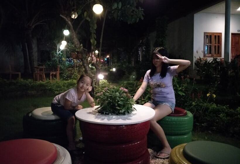 پانسیون Highland Bungalow