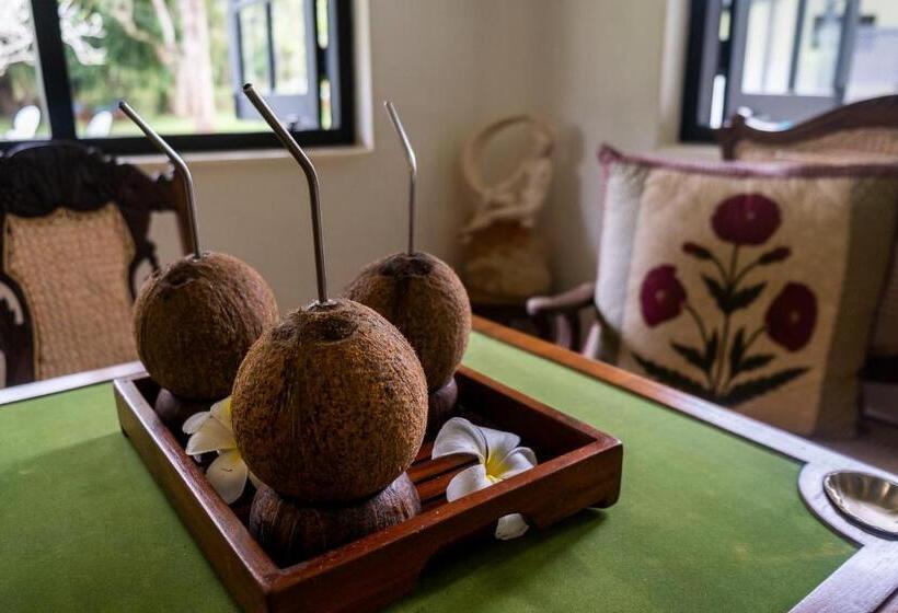 膳宿费 Horathapola Estate