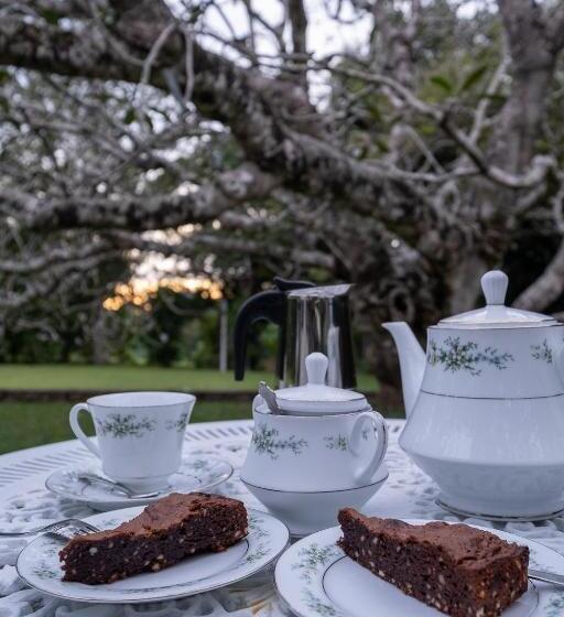 펜션 Horathapola Estate